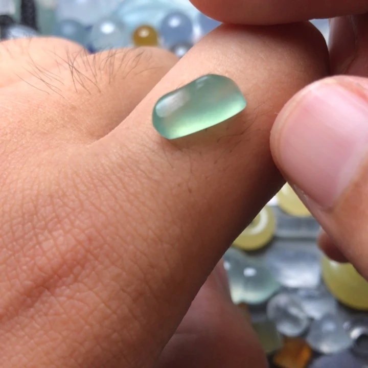 定制翡翠未镶嵌挂件