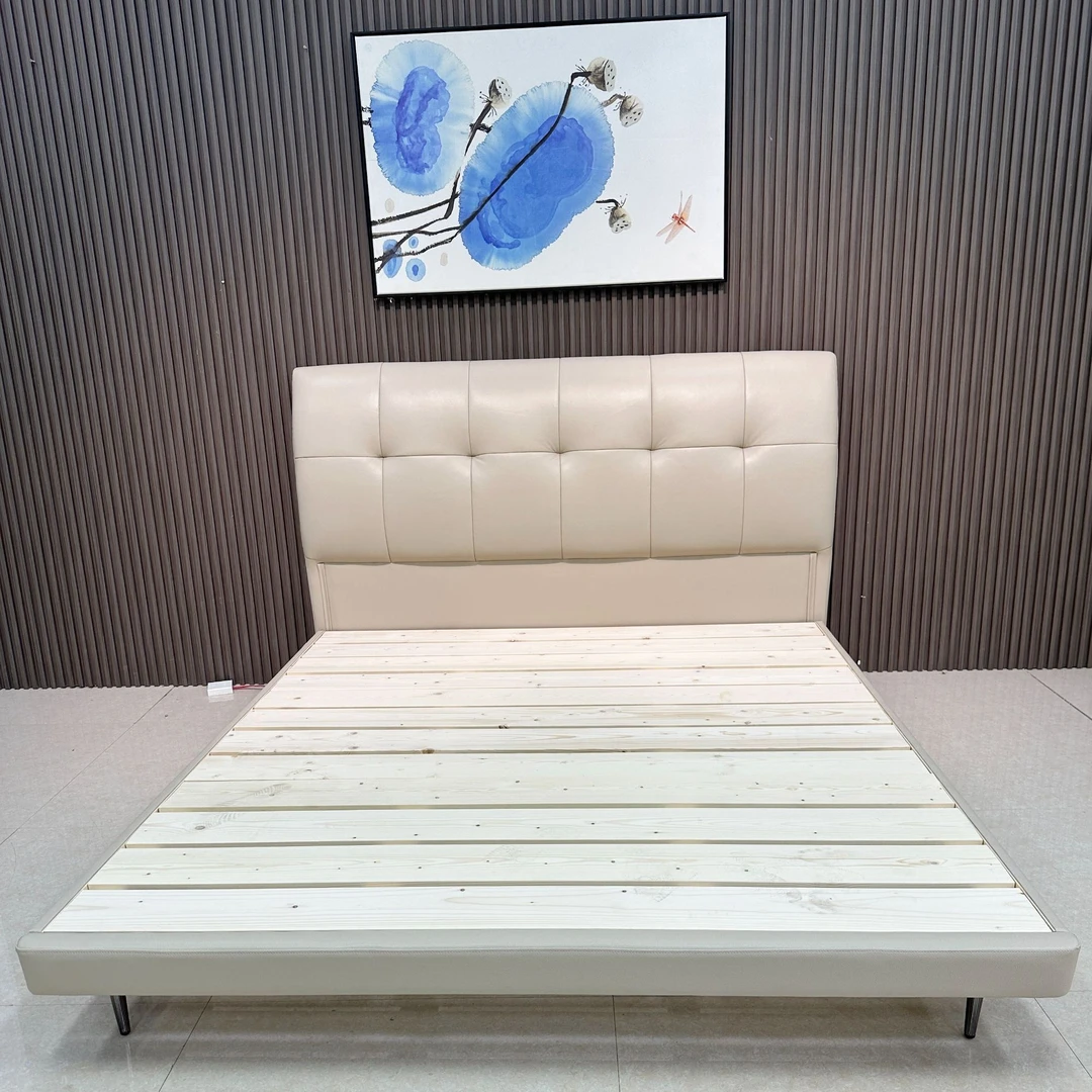 头层牛皮床现代简约轻奢极简1.8米1.5米皮艺主卧婚床卧室双人床