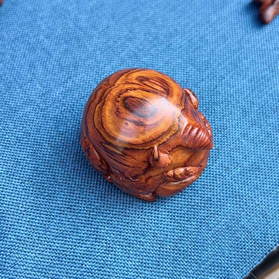 【闪购商品】黄花梨/降香黄檀把件业****者拱财兽