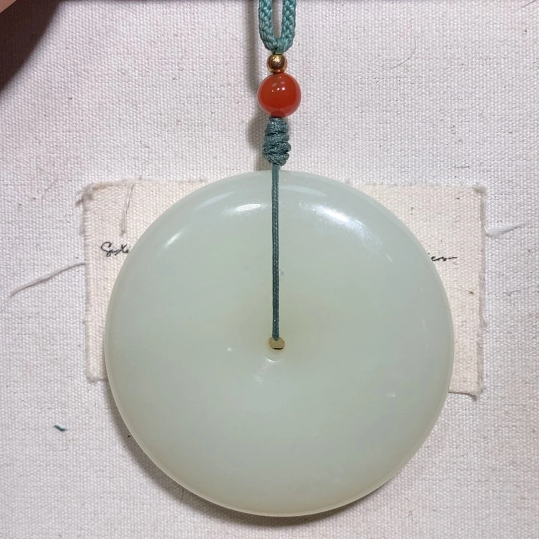 和田玉（糖玉）颈饰未镶嵌