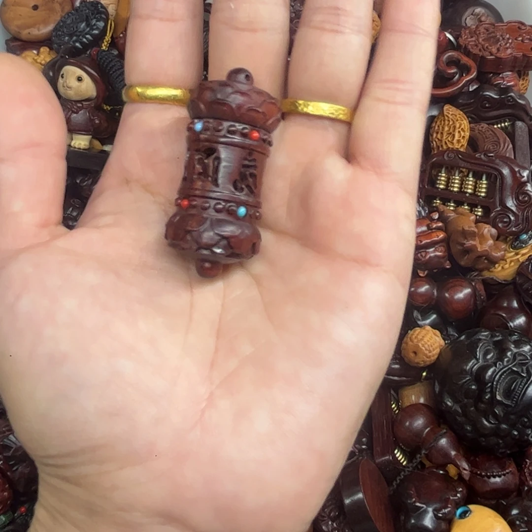 维腊木（绿檀）无事牌