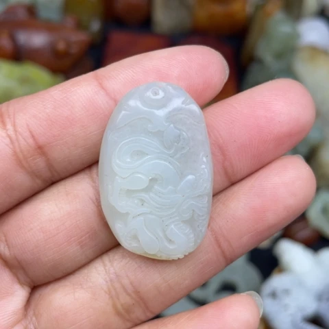 和田玉未镶嵌颈饰94