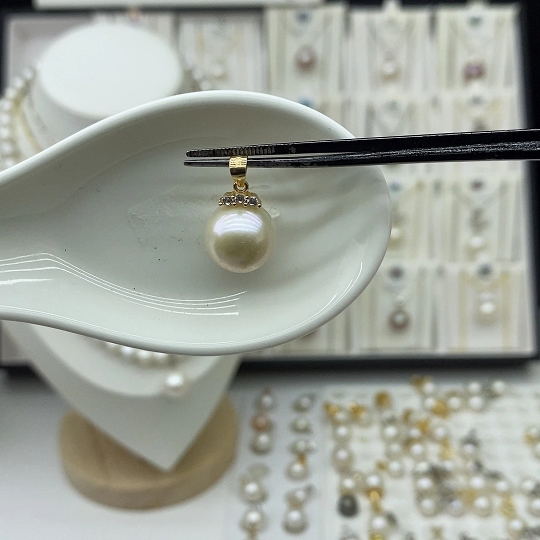 银S925镶嵌淡水珍珠吊坠(不含链)