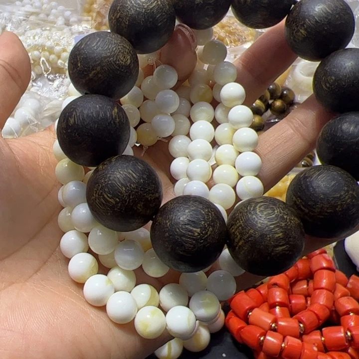 核桃手串/手链0.8/108带黄全品