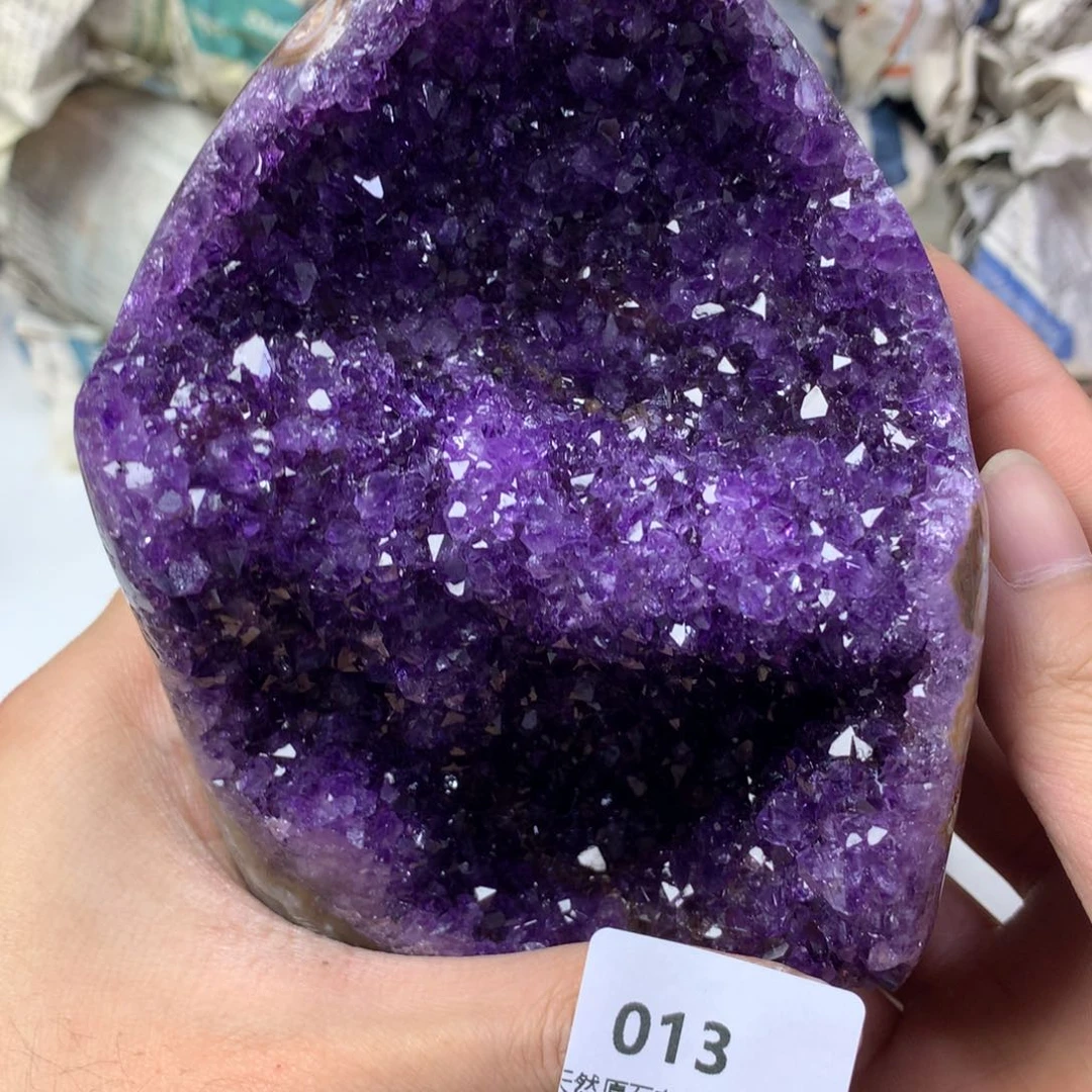 水晶大型摆件（非配饰）未镶嵌