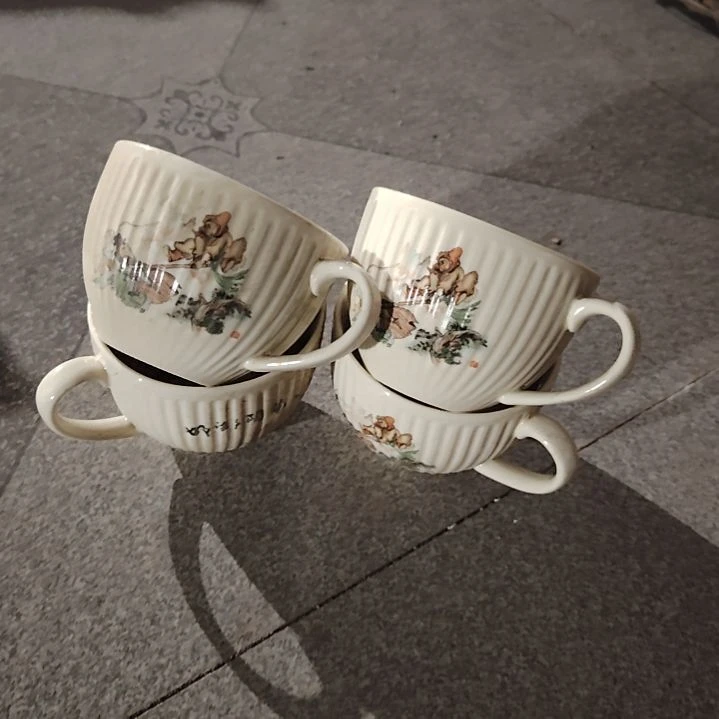 盘陶瓷盘子碗啥都有