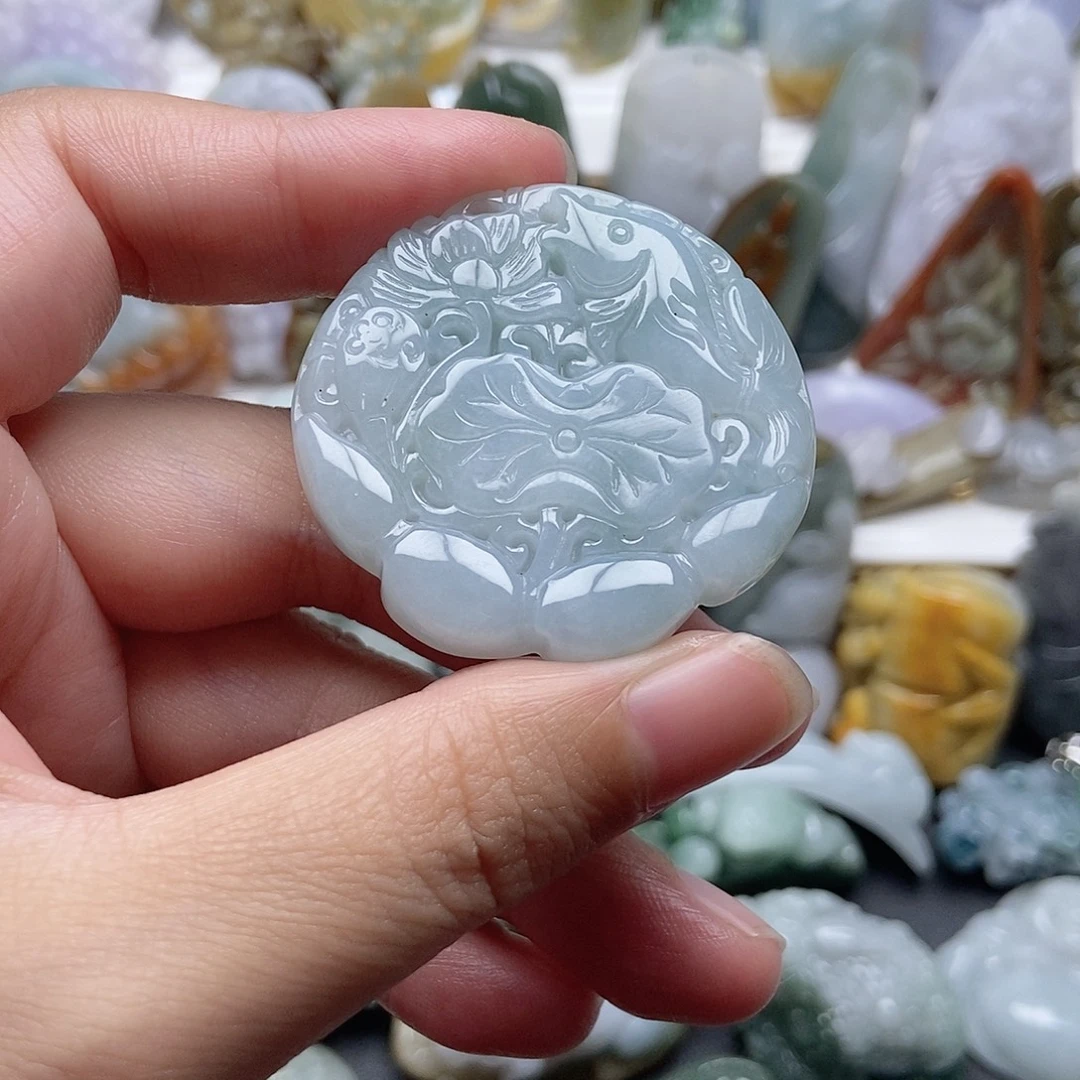 翡翠未镶嵌颈饰翡翠