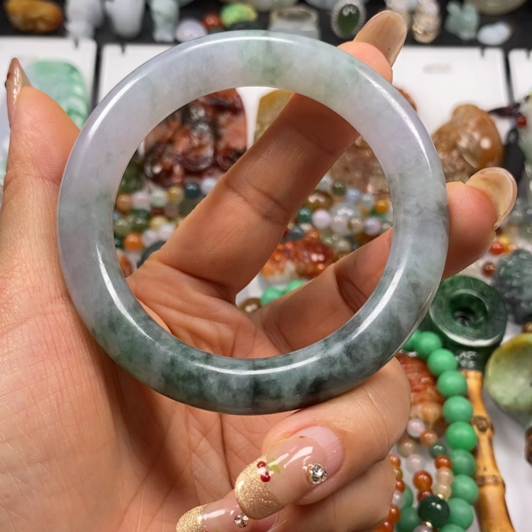 天***i翡翠未镶嵌手镯飘花圆条手镯