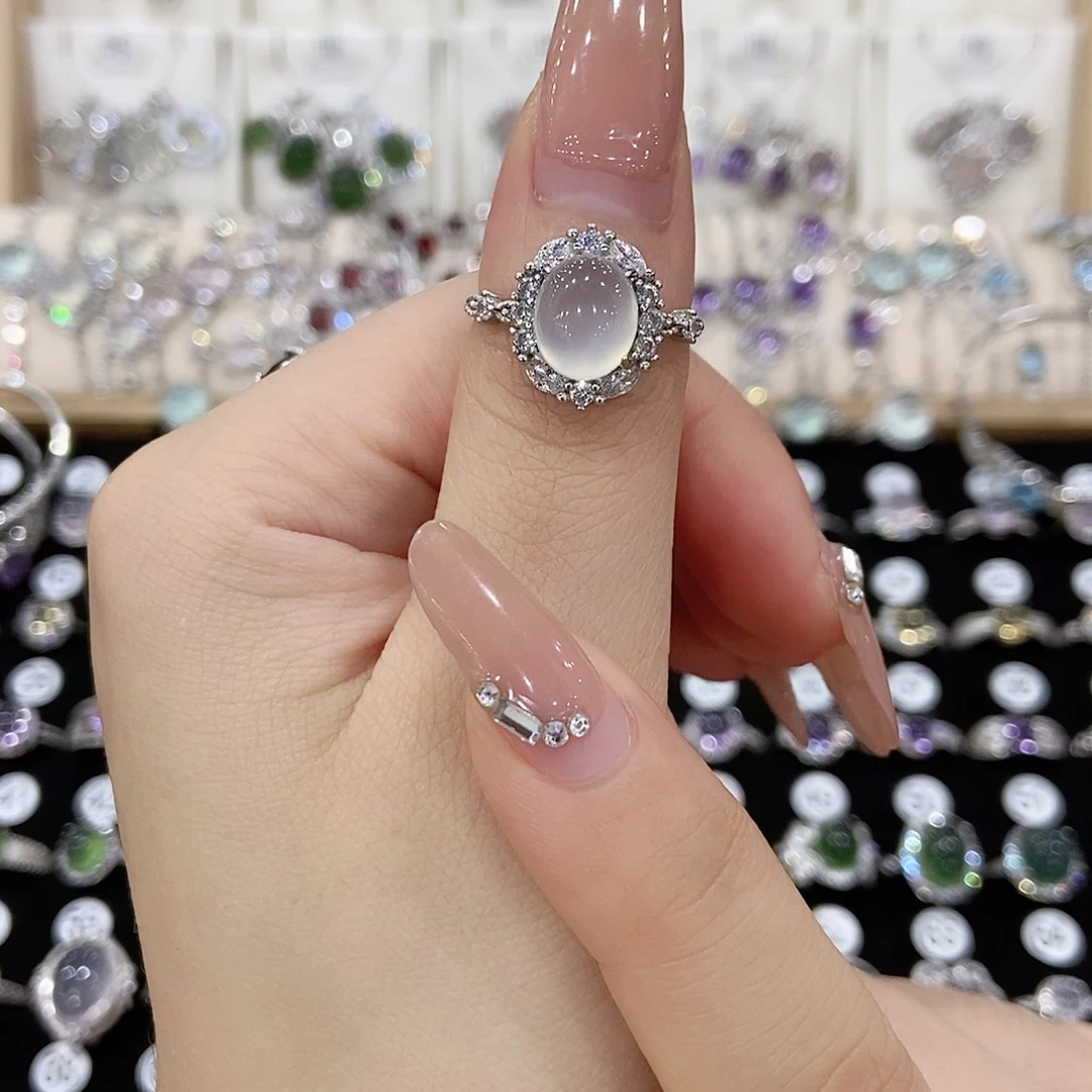 杨***饱岫玉银S925镶嵌戒指