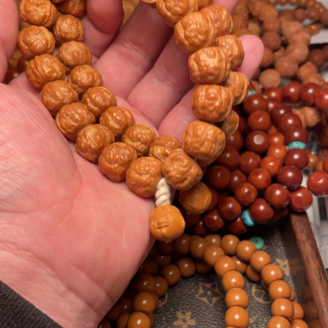 宝***界崖柏猴头核桃1234