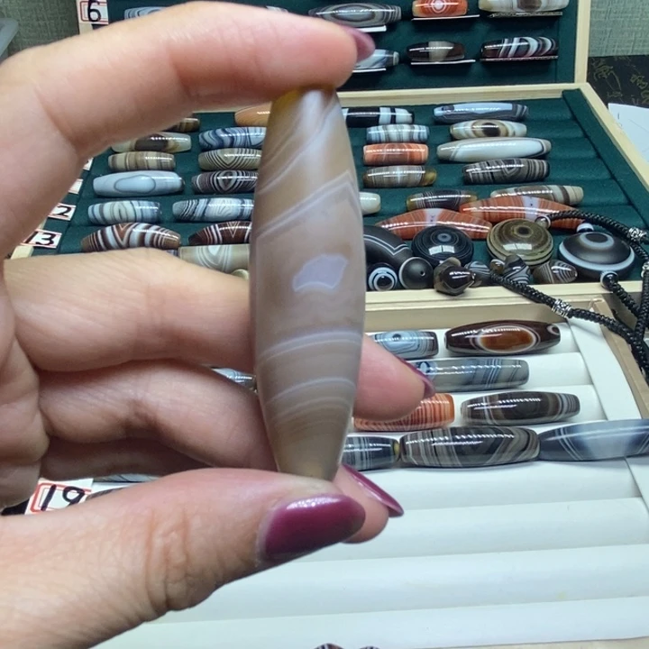 玛瑙/玉髓未镶嵌珠宝半成品