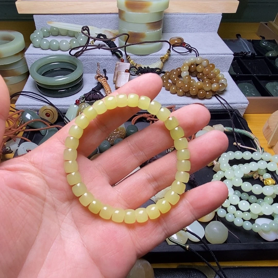 未镶嵌手链和田玉（糖玉）