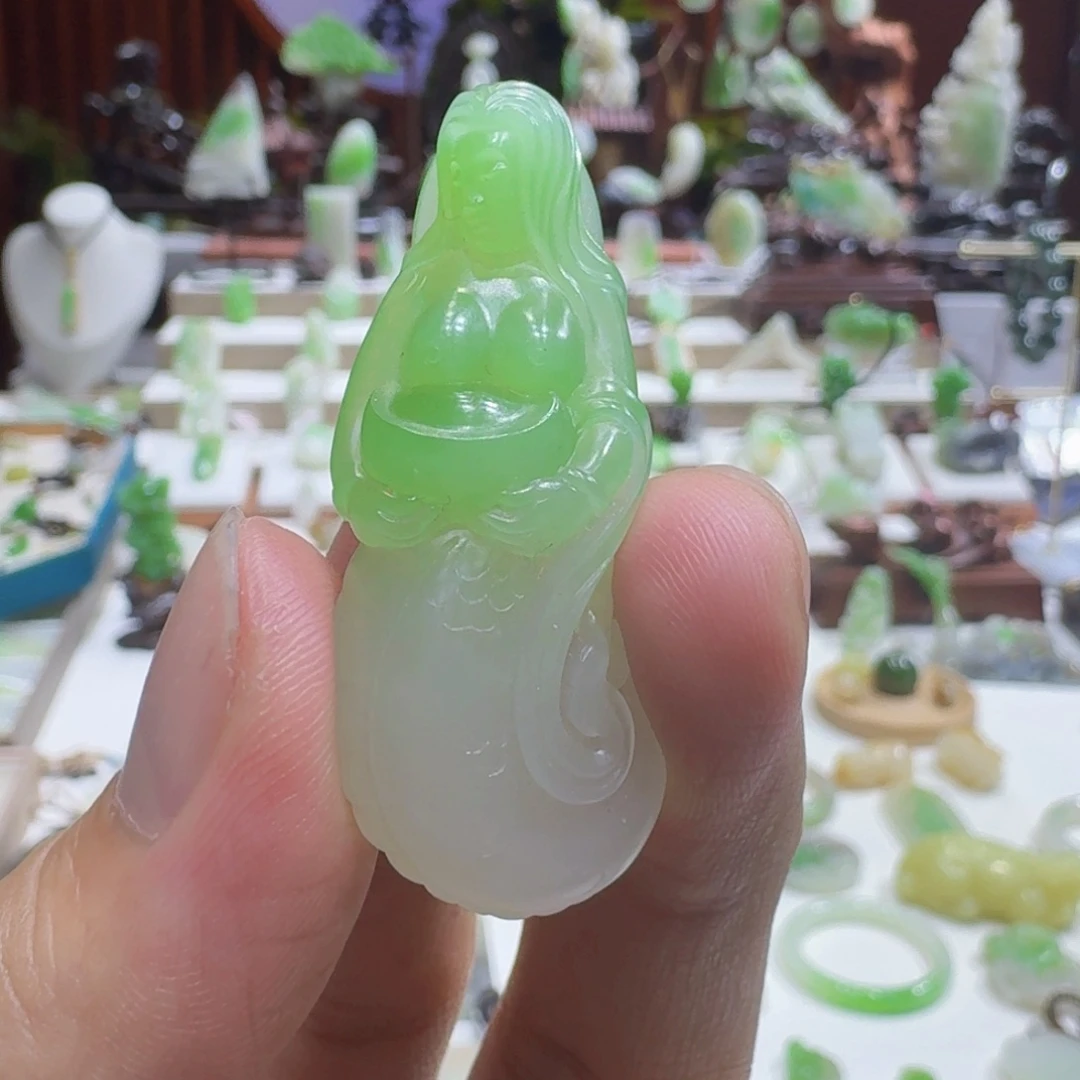 和田玉（翠青玉）未镶嵌挂件和田玉翠青美人鱼玉贵人