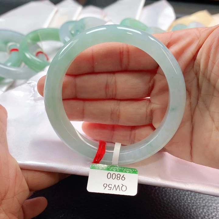 翡翠手镯未镶嵌56565757