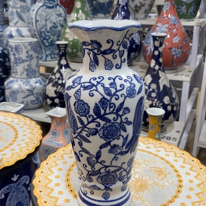 【闪购商品】摆件花瓶手绘釉下彩