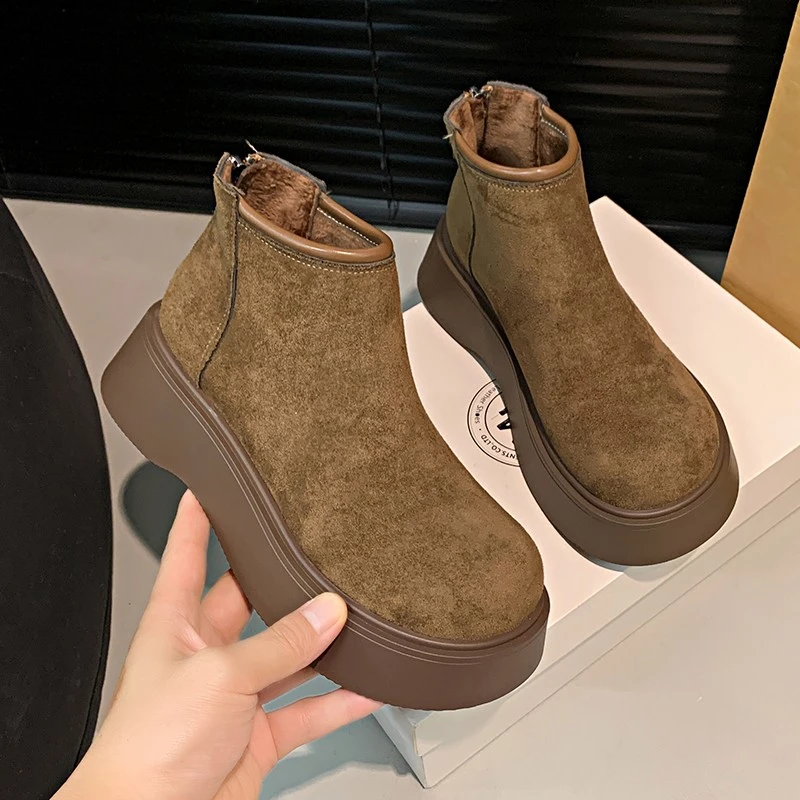 2025新款秋季后拉链厚底靴短筒马丁靴防滑柔软百搭女靴爆款短靴女