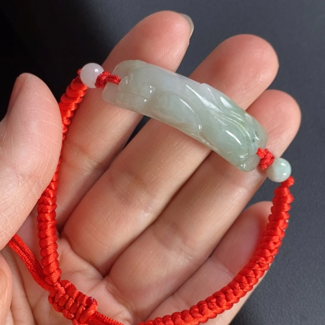 翡翠手链未镶嵌貔貅