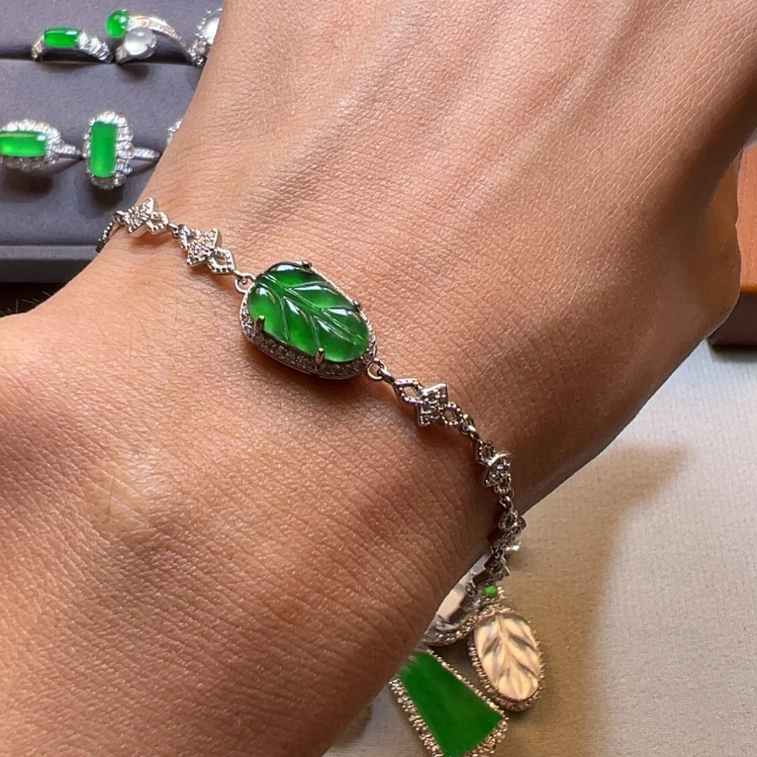 未镶嵌手链翡翠手链