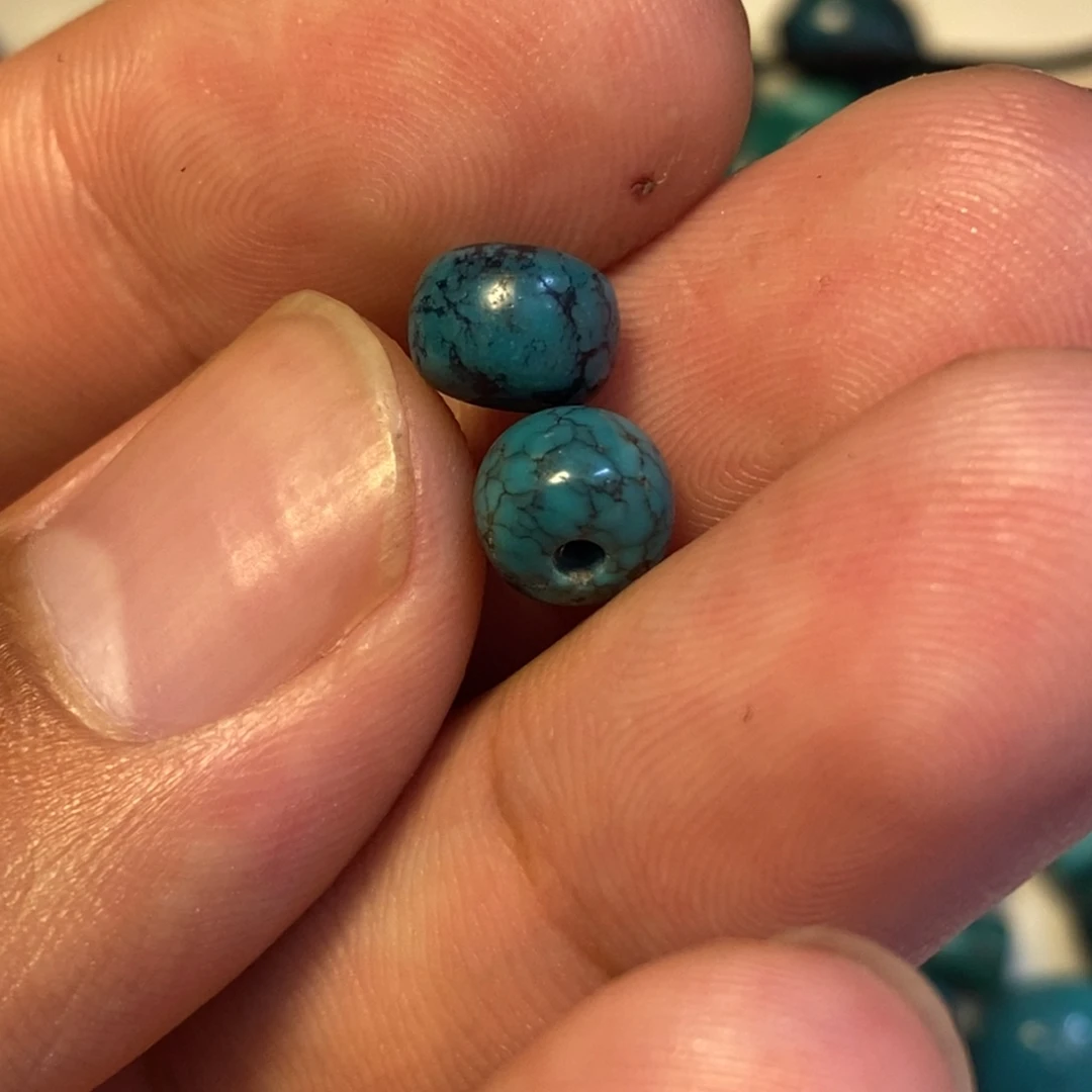 颈饰琉璃胡**想好看的配饰