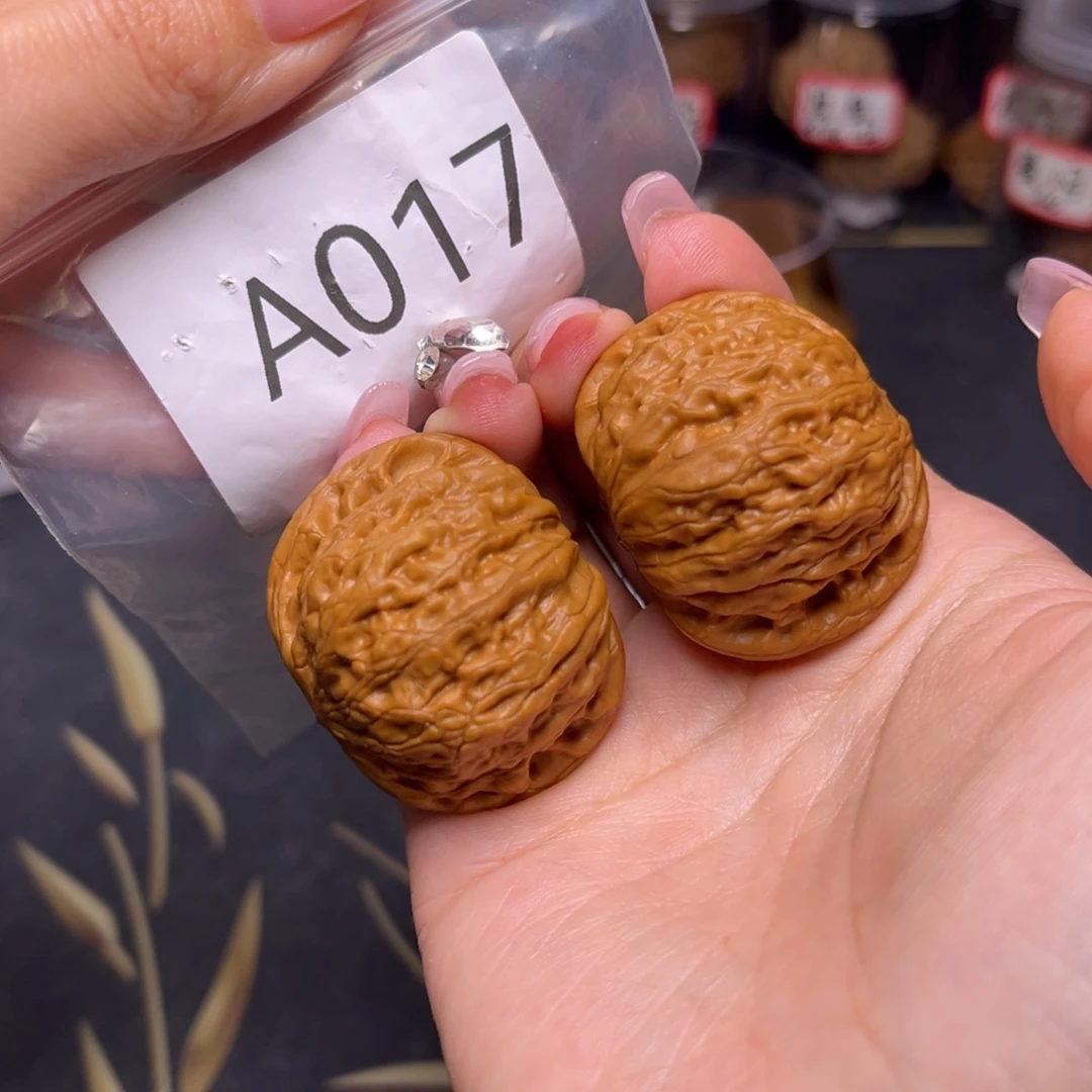 文玩核桃吊坠铁锤41