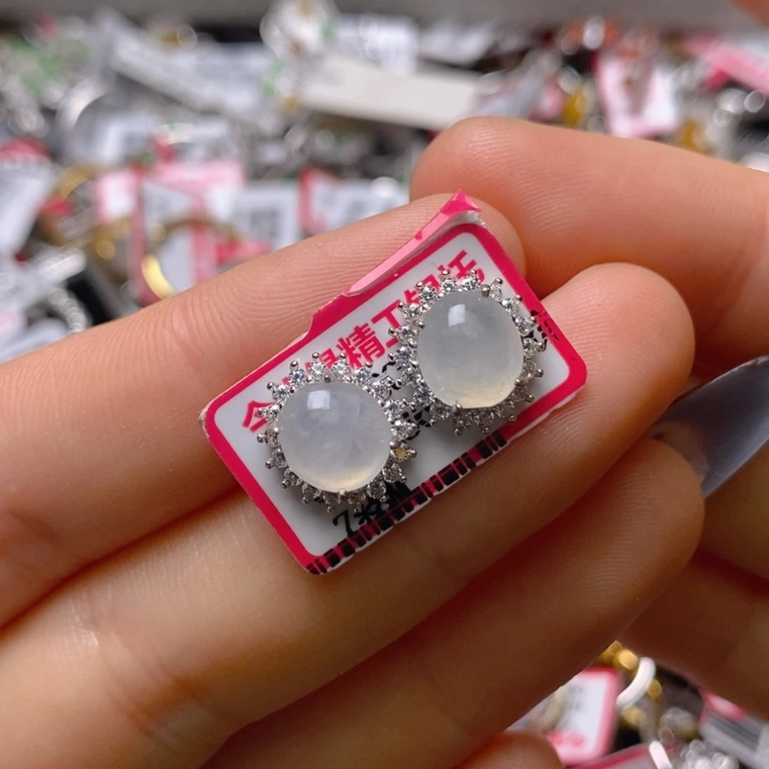 银S925镶嵌戒指翡翠百内无证书