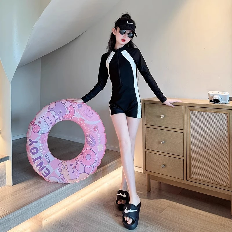 女童泳衣夏季2025新款儿童专业训练泳装女大童网红长袖连体游泳衣