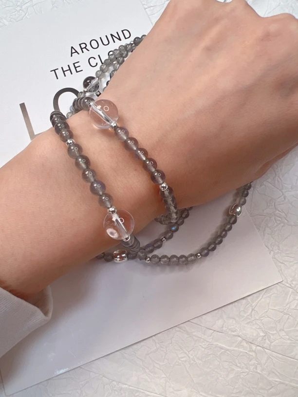 925银亚克力手链 厂时尚轻奢百搭蓝灰色珠珠双圈弹力银手串