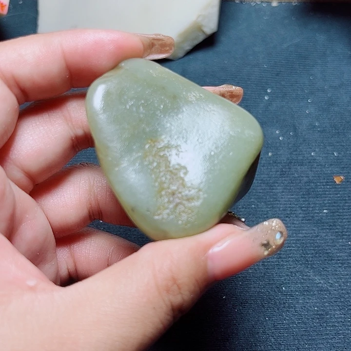 和田玉未镶嵌珠宝奇石