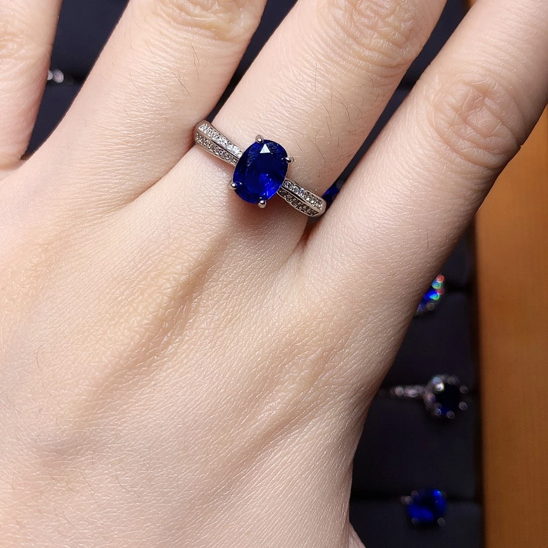 蓝宝石银S925镶嵌戒指
