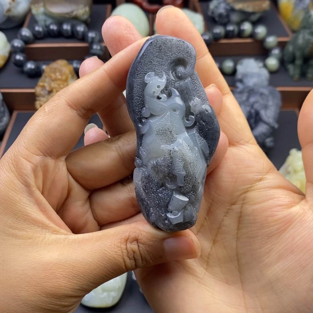 和田玉未镶嵌挂件