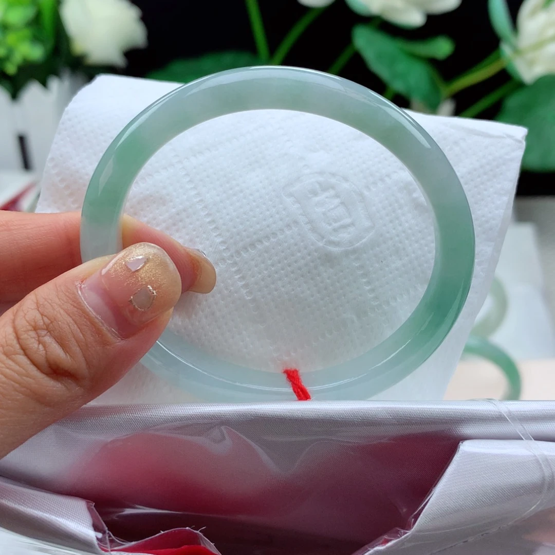 未镶嵌手镯翡翠纯天然5