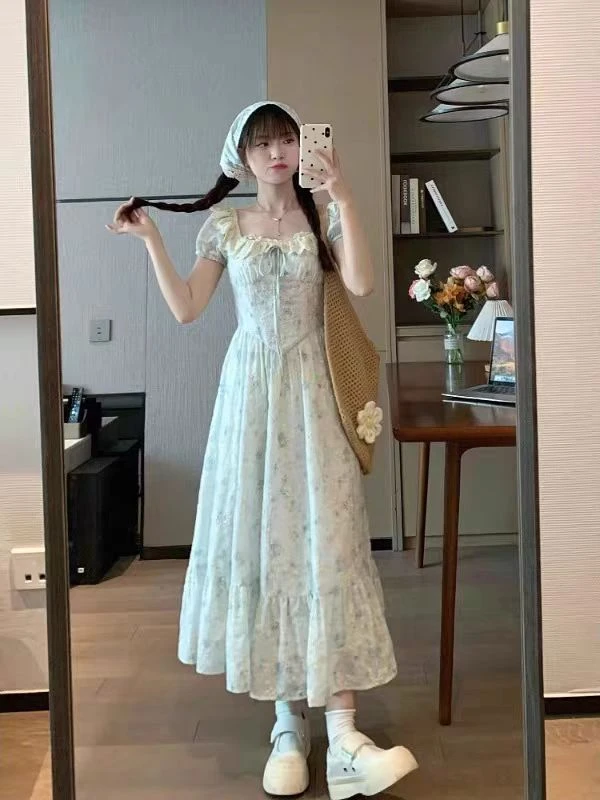 公主长裙女2025夏季纯欲学院风泡泡袖收腰蓝色碎花连衣裙