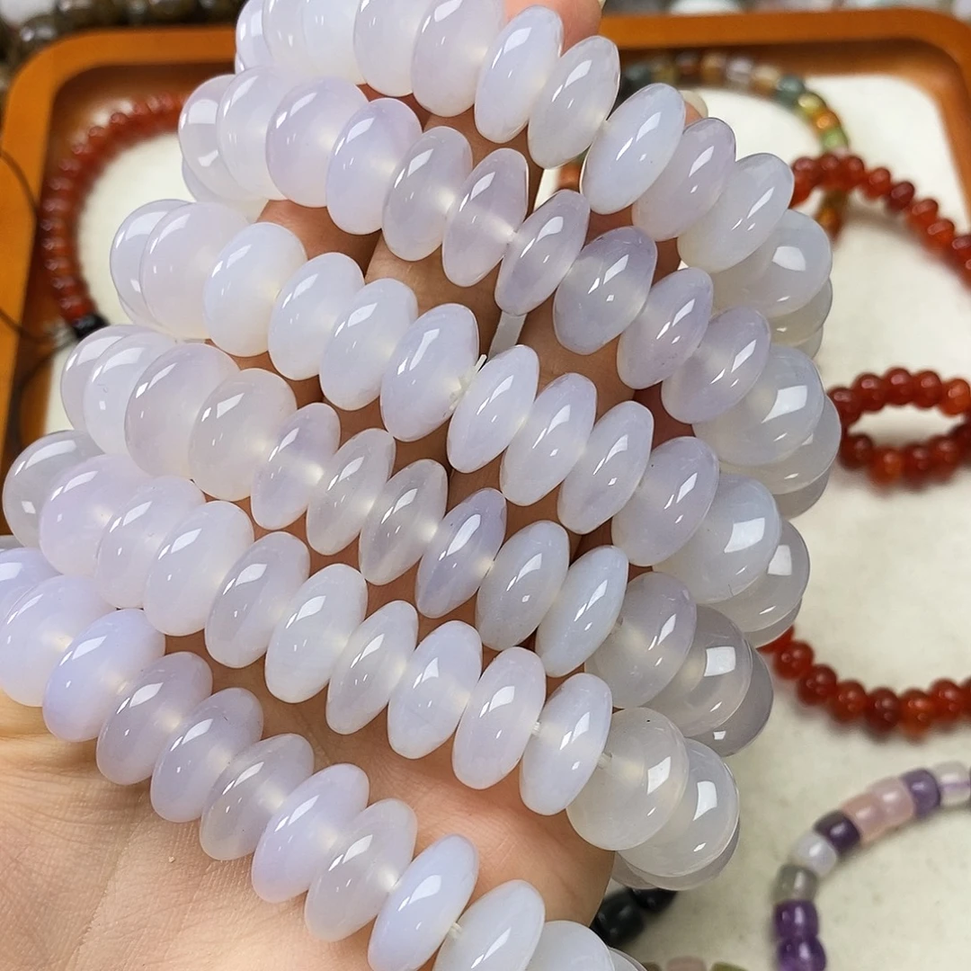 玛瑙/玉髓未镶嵌珠宝半成品卡十五左右白玛瑙一个圈