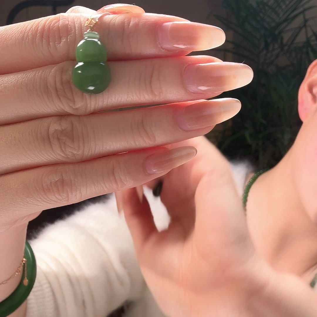 和田玉颈饰18K金镶嵌