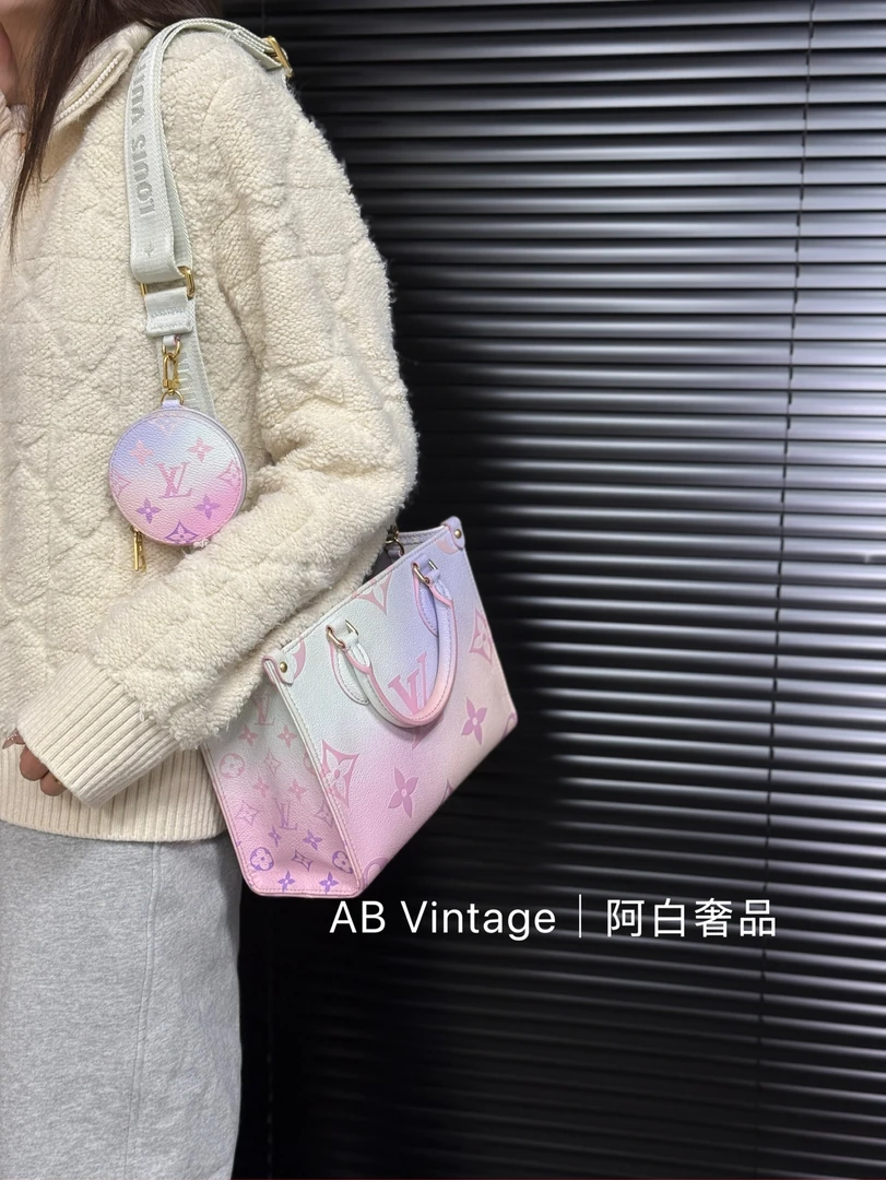 95新 LouisVuitton/路易威登 阿白奢品/LV 渐变onthego小号托特包