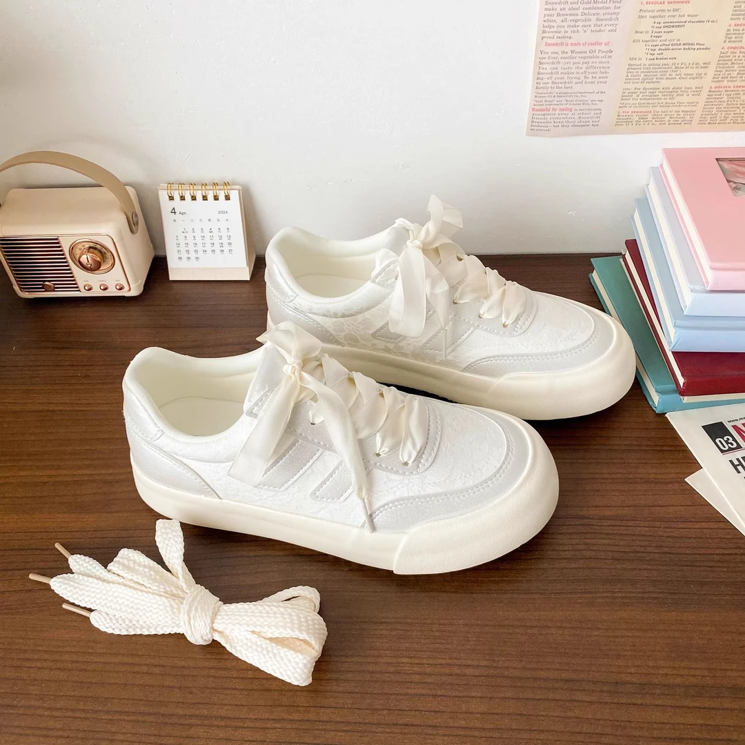 【万达撤柜】新中式厚底小白鞋女2024春季超火爆款仙女风小众设计时