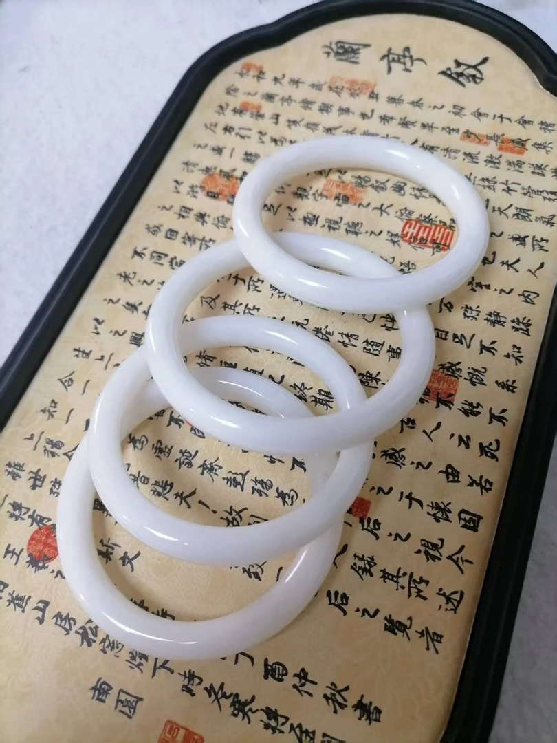 【云腴】天然和田玉白玉美人镯女款气质白色百搭白手镯多样性发一条