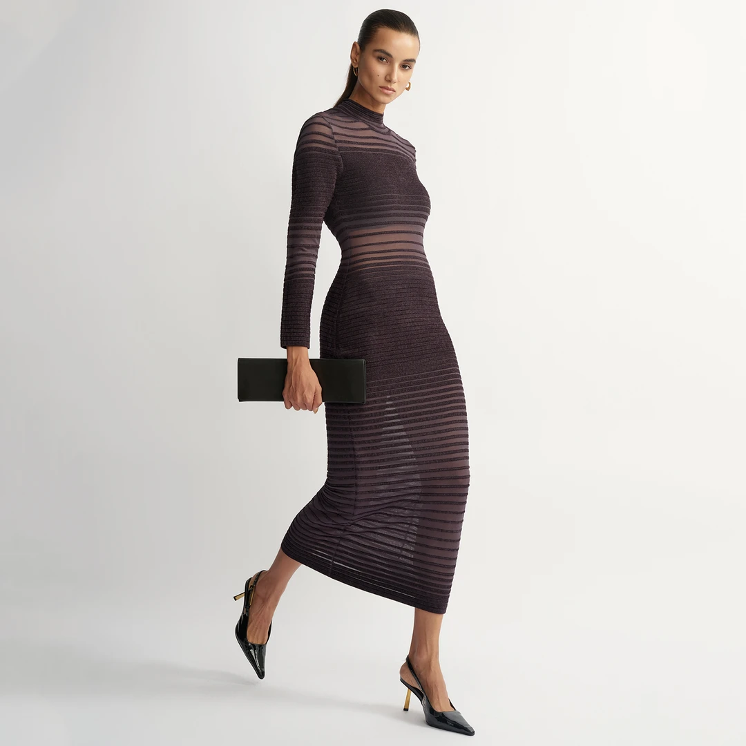 Z老板 丝绒连衣裙女冬季设计感小众气质修身显瘦圆领条纹针织长裙