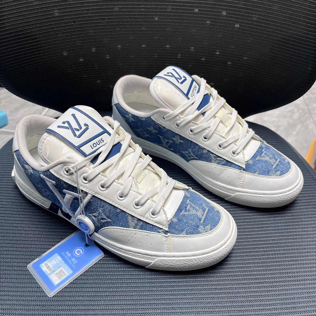 99新 LouisVuitton/路易威登 97新！39码！Charlie 低帮板鞋 蓝白