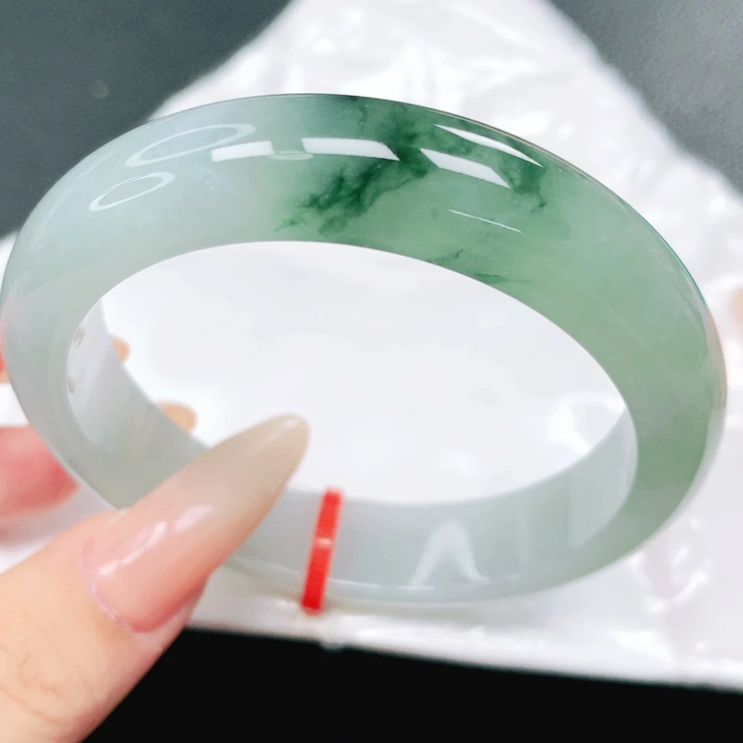 翡翠未镶嵌手镯57