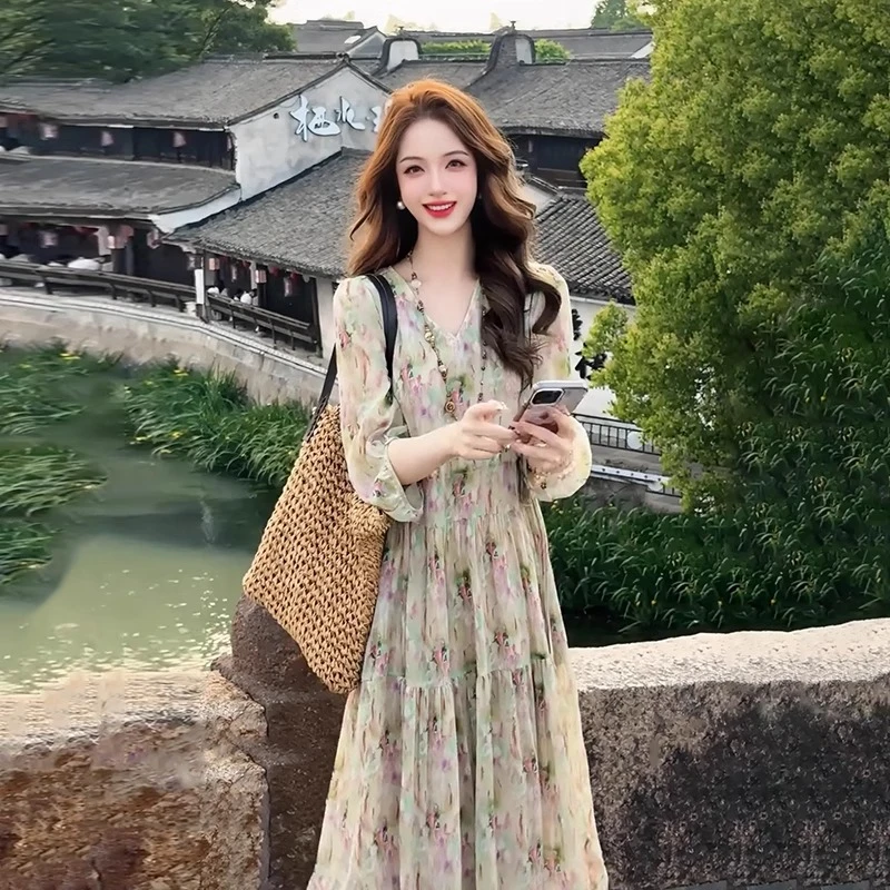 法式清新真丝桑蚕丝洋装女2025夏季新款宽松显瘦气质碎花中长裙