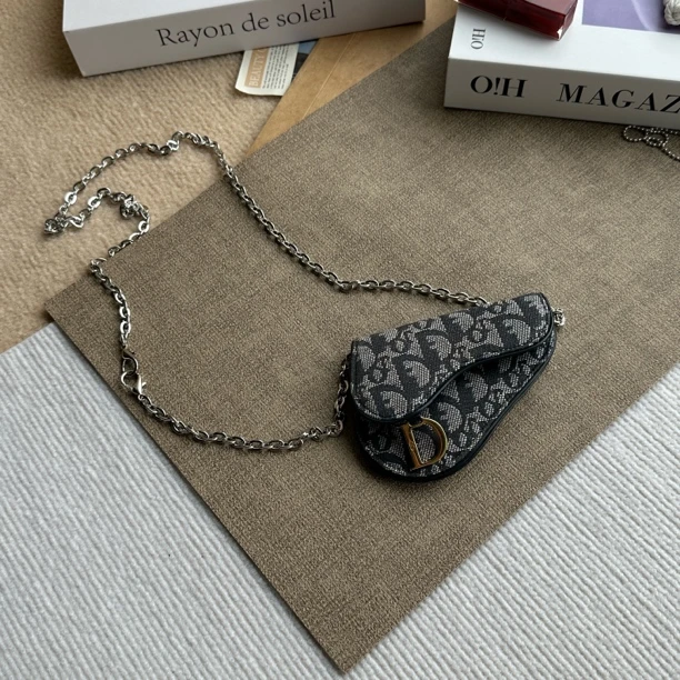 95新 DIOR/迪奥 上海自播/迪奥钱包