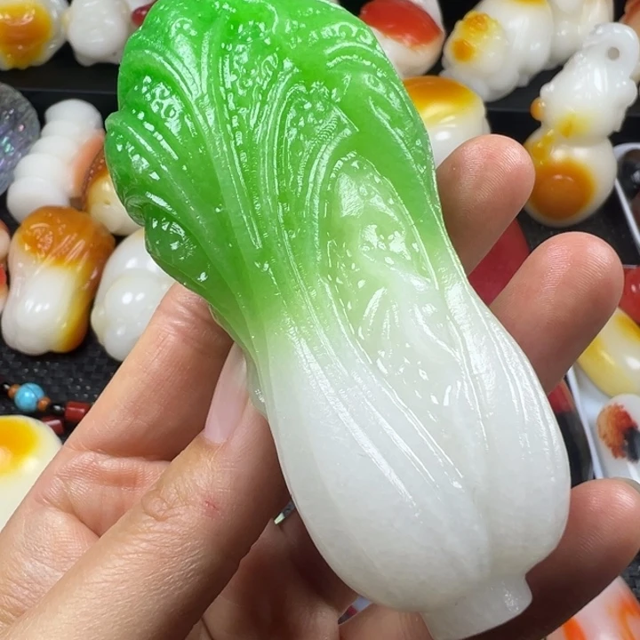 新疆戈壁五彩石金丝