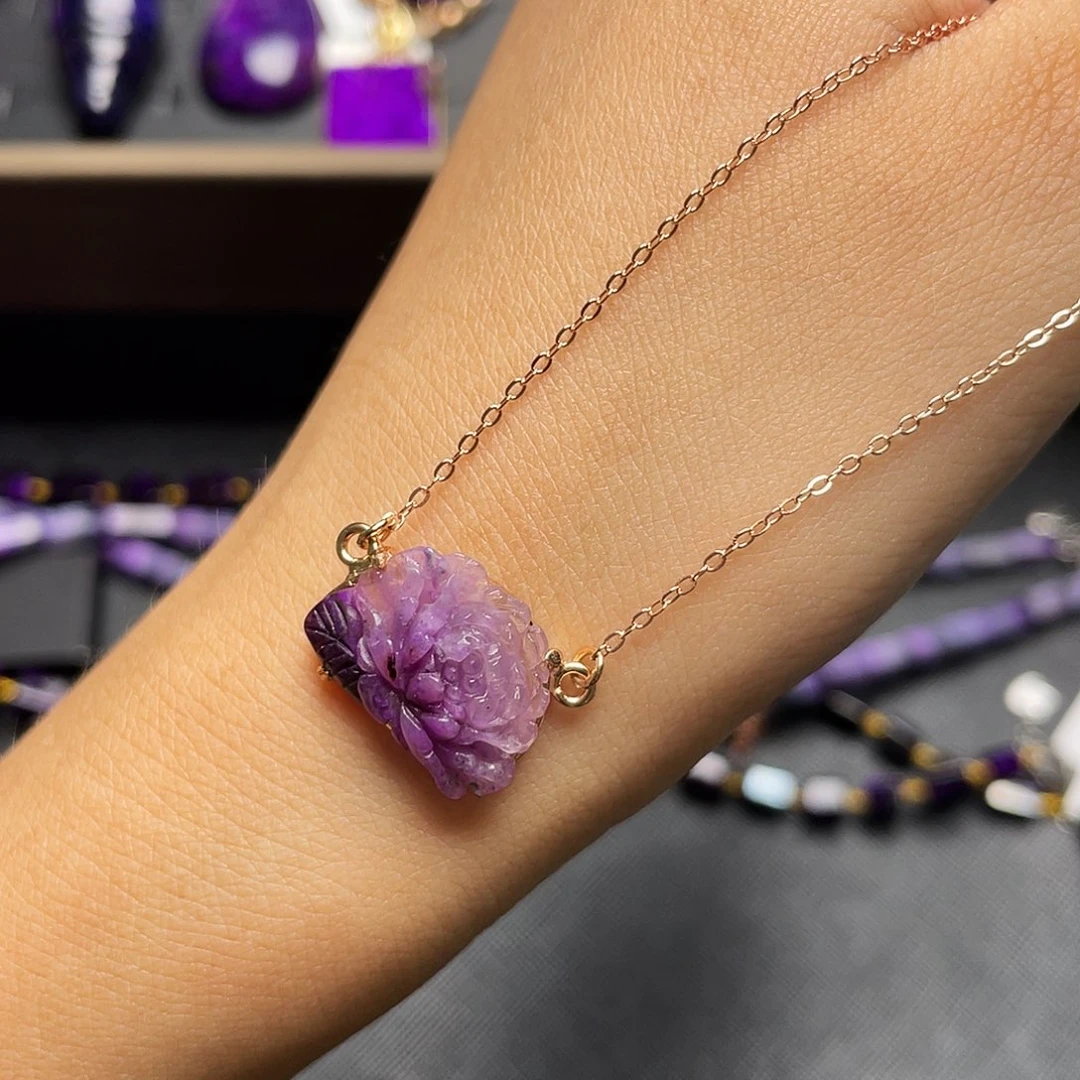 银S925镶嵌苏纪石（舒俱来）项链