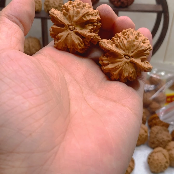 菜***）吊坠文玩核桃盘龙纹