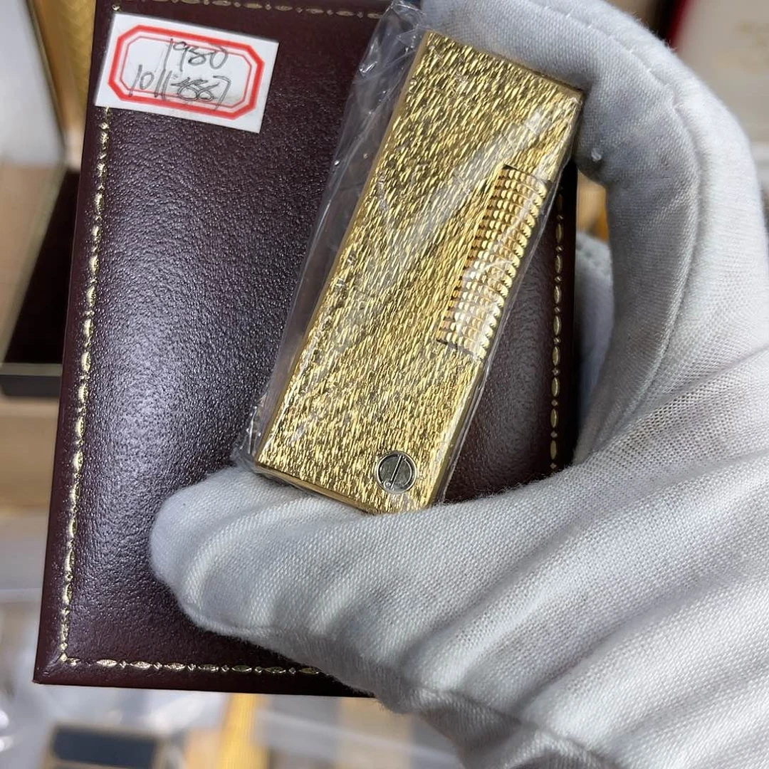 凌***云中古打火机二手云奢