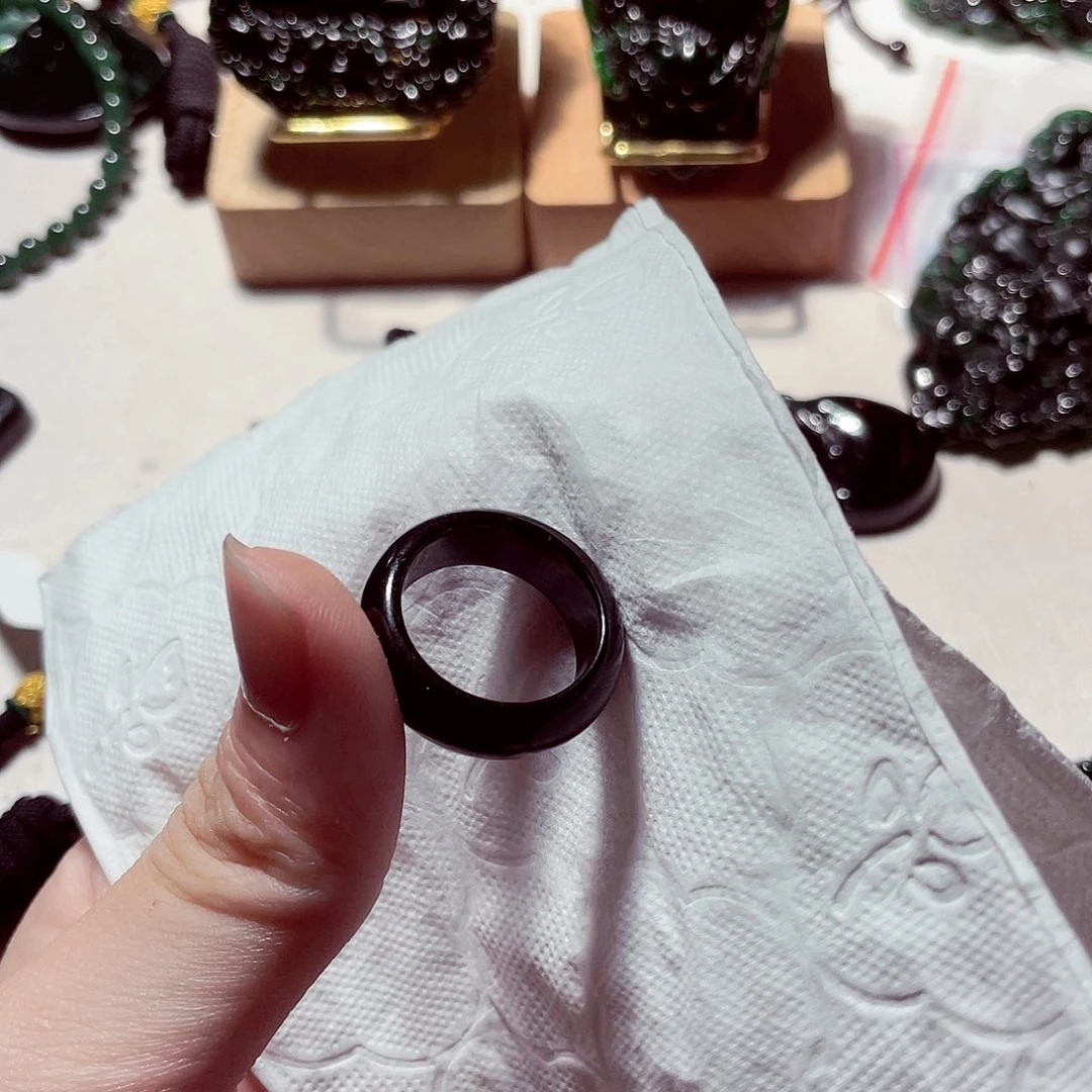 翡翠未镶嵌颈饰翡翠19