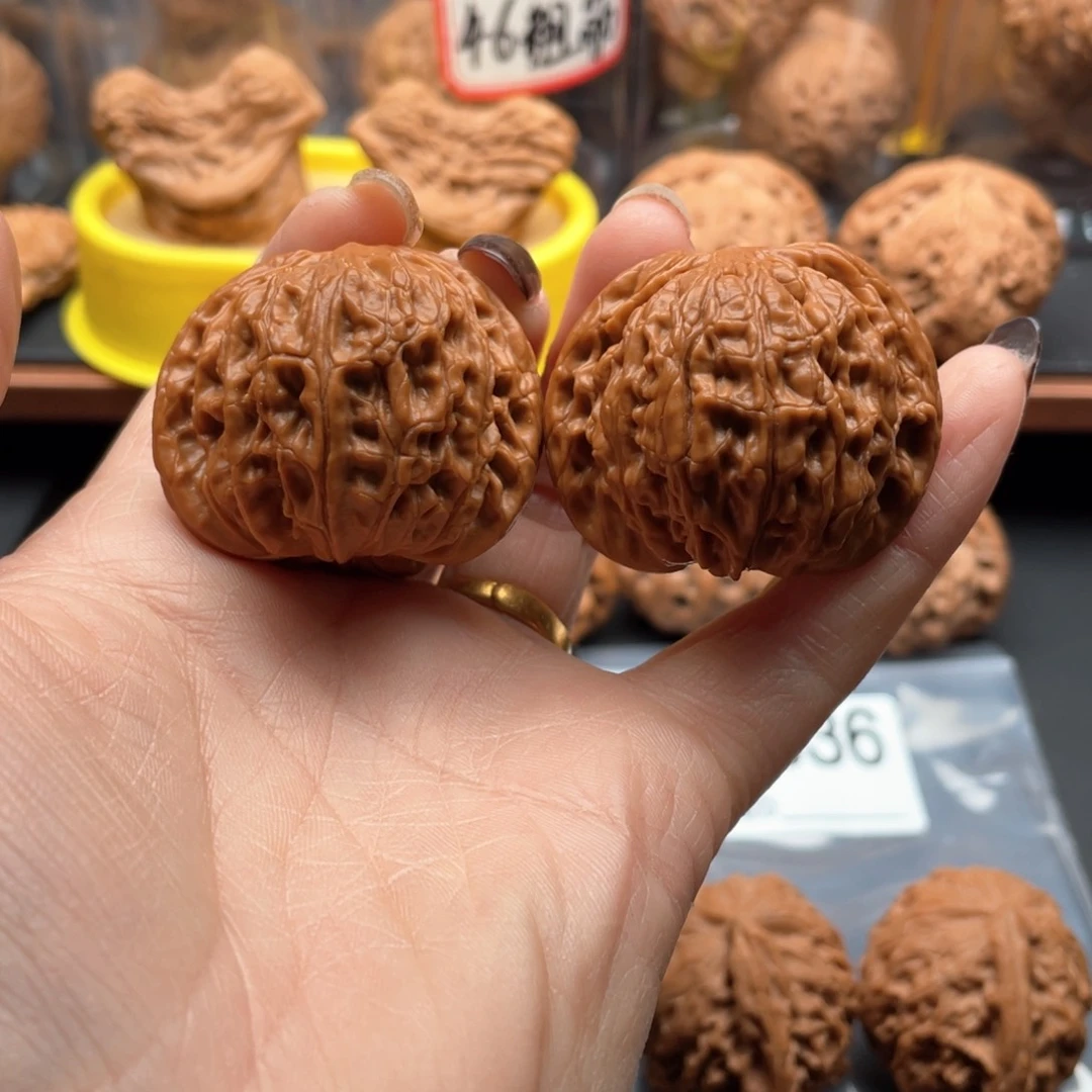 文玩核桃把件小****磨盘