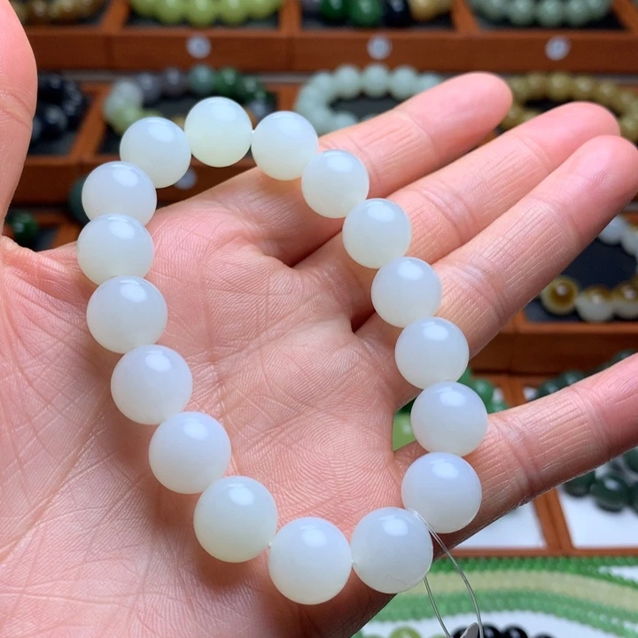 和田玉手串未镶嵌