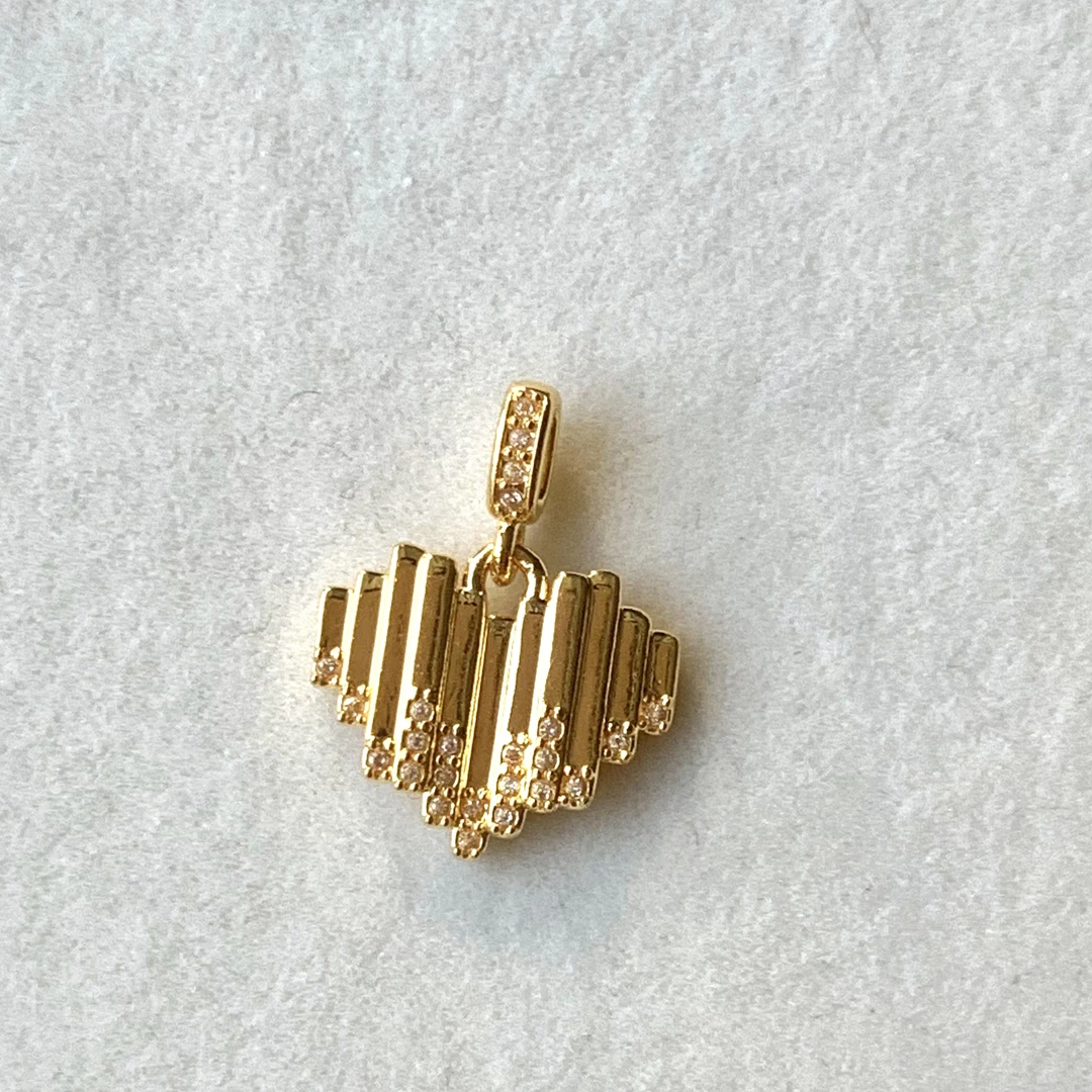 【子萱珠宝】18K金爱心旋律